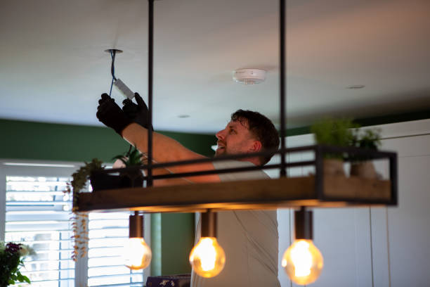 Best Affordable Electrician  in Munford, AL